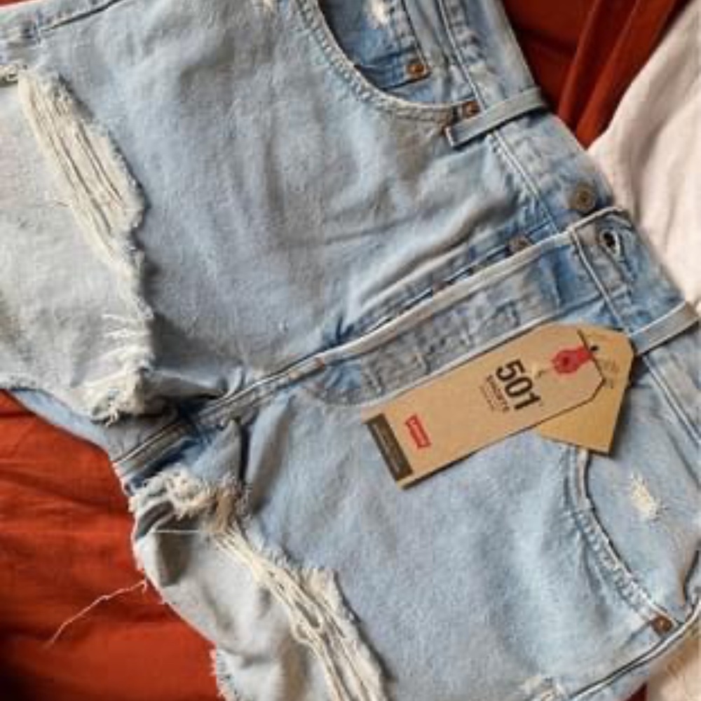 501 Levi’s cutoff shorts - never been worn!